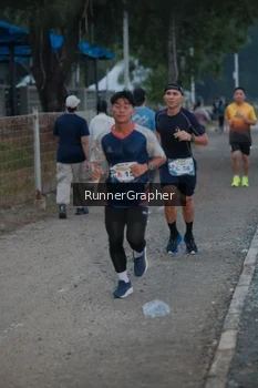 Runner Photo 4316059