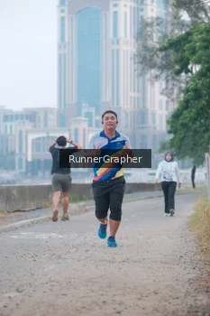 Runner Photo 4316064