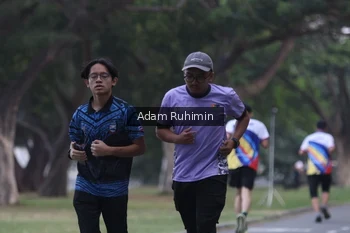 Runner Photo 4316104