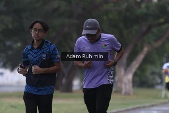 Runner Photo 4316106