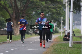 Runner Photo 4316107