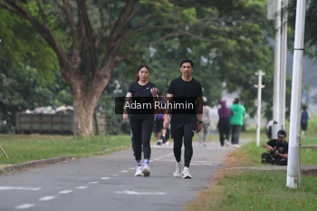 Runner Photo 4316137