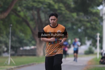 Runner Photo 4316192