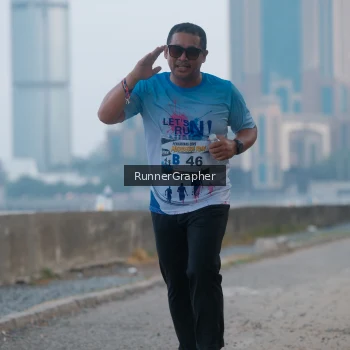 Runner Photo 4316198