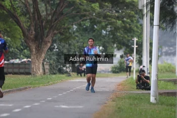 Runner Photo 4316199
