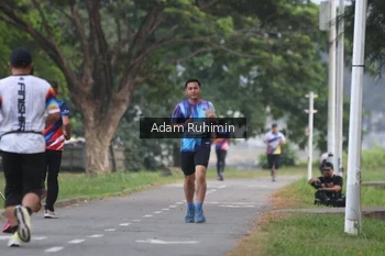 Runner Photo 4316202