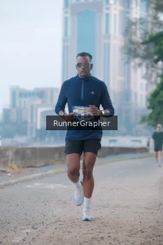 Runner Photo 4316206