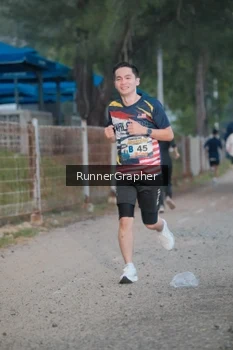 Runner Photo 4316209