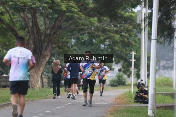 Runner Photo 4316225
