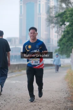 Runner Photo 4316228