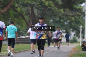 Runner Photo 4316229