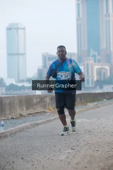 Runner Photo 4316251
