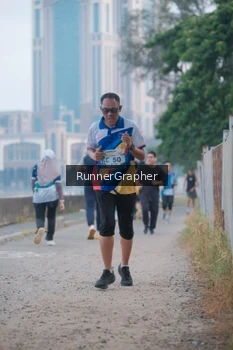 Runner Photo 4316258