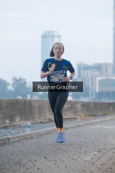 Runner Photo 4316267