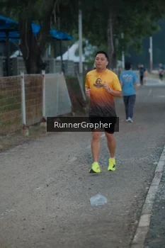 Runner Photo 4316302