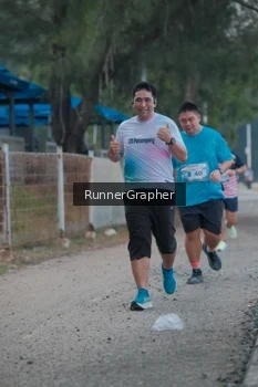 Runner Photo 4316303