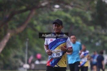 Runner Photo 4316306