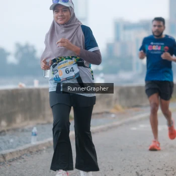 Runner Photo 4316309