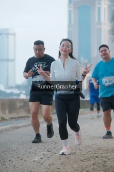 Runner Photo 4316312