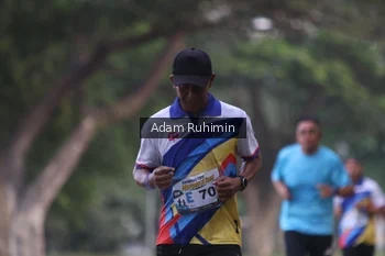 Runner Photo 4316313