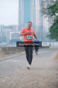 Runner Photo 4316315