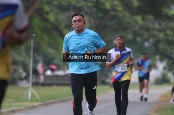 Runner Photo 4316319