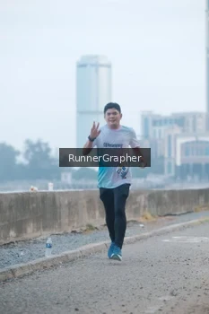 Runner Photo 4316321