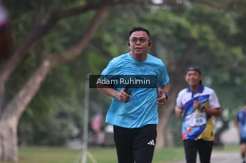 Runner Photo 4316326