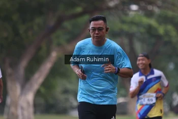 Runner Photo 4316333