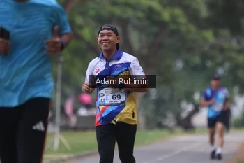 Runner Photo 4316337