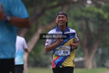 Runner Photo 4316345
