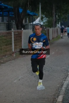 Runner Photo 4316346