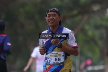 Runner Photo 4316353