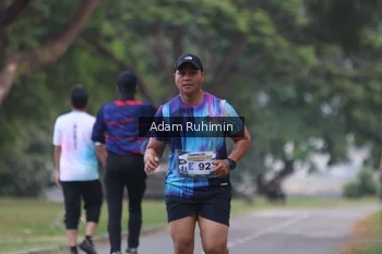 Runner Photo 4316373