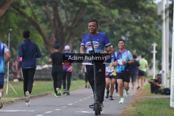 Runner Photo 4316386