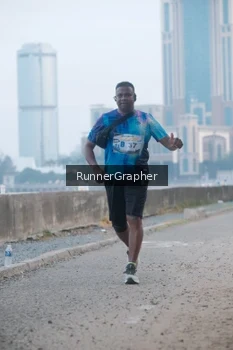 Runner Photo 4316389