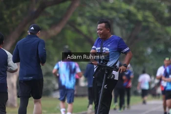 Runner Photo 4316391