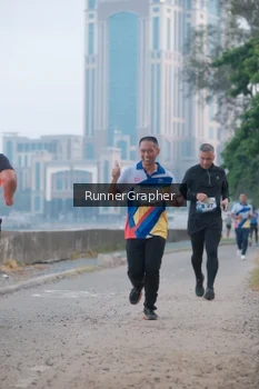 Runner Photo 4316401