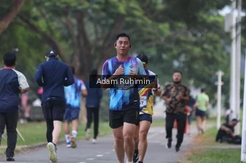 Runner Photo 4316404