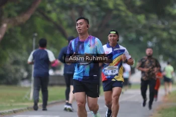 Runner Photo 4316411