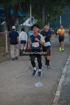 Runner Photo 4316429