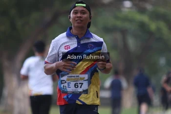 Runner Photo 4316438