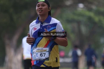Runner Photo 4316442