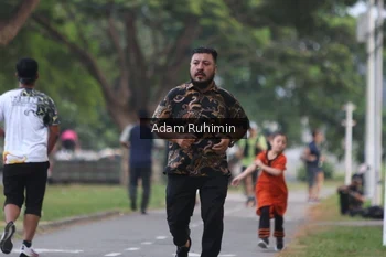 Runner Photo 4316443