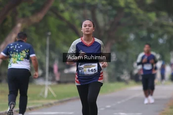 Runner Photo 4316473