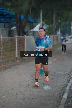 Runner Photo 4316485