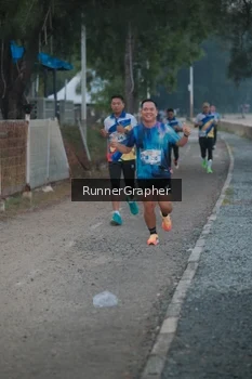 Runner Photo 4316497