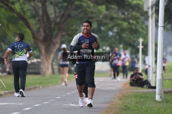 Runner Photo 4316504