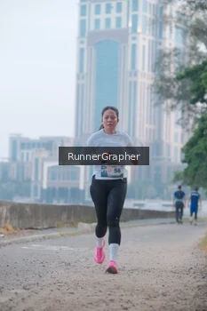 Runner Photo 4316509