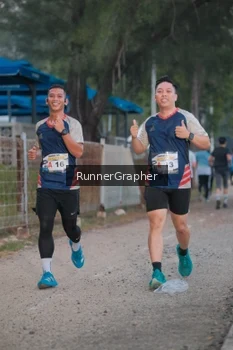 Runner Photo 4316510